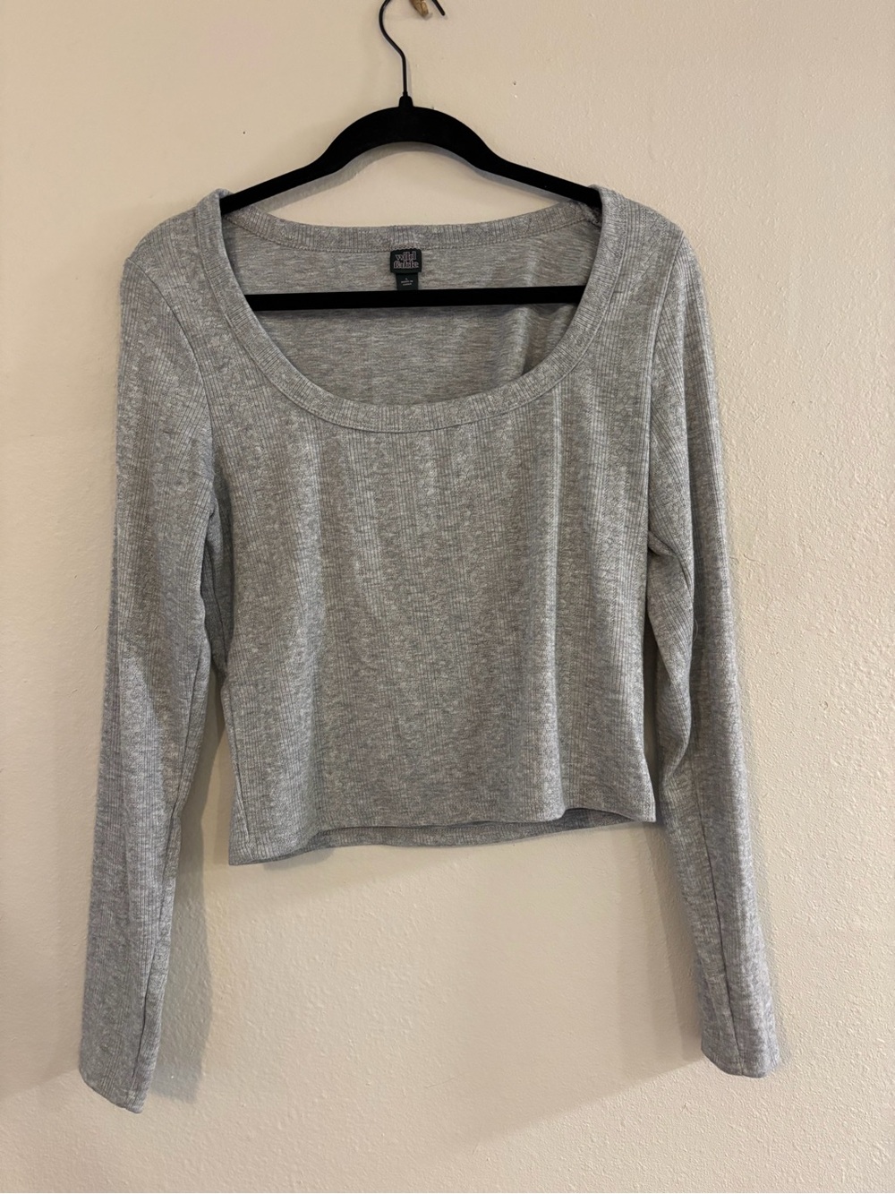 Scoop Neck Crop Length Long-Sleeve Tee